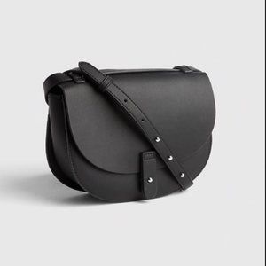 Gap Crossbody Saddle Bag